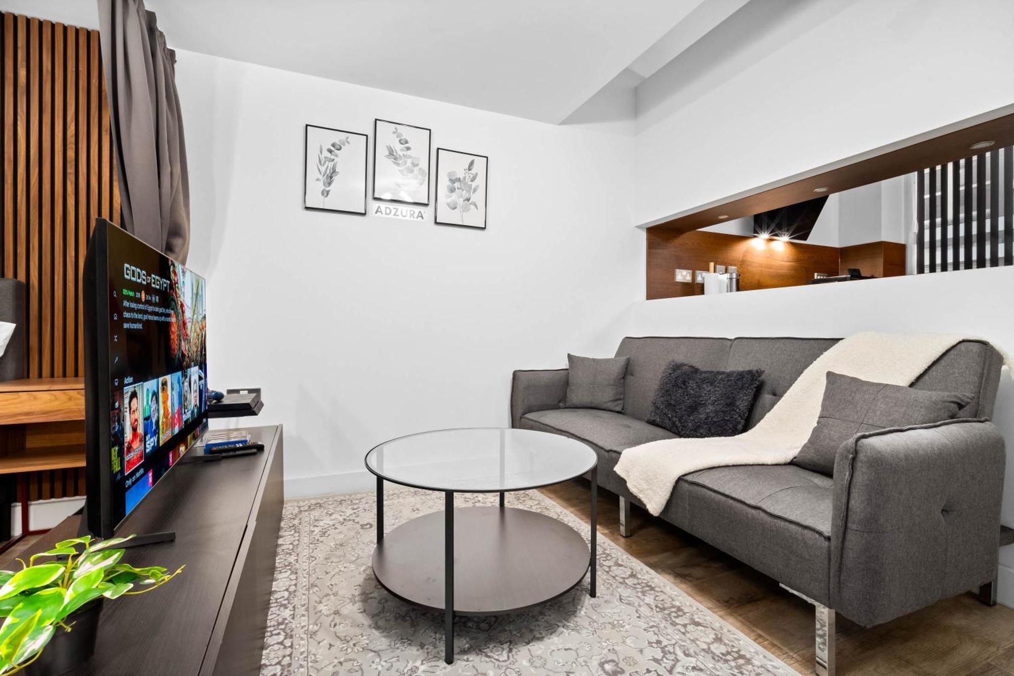 Luxurious 2 Bed City Centre Apt With Extra Sofa Bed - 2 Floors - Ps4 & Hd Smart Tv Birmingham